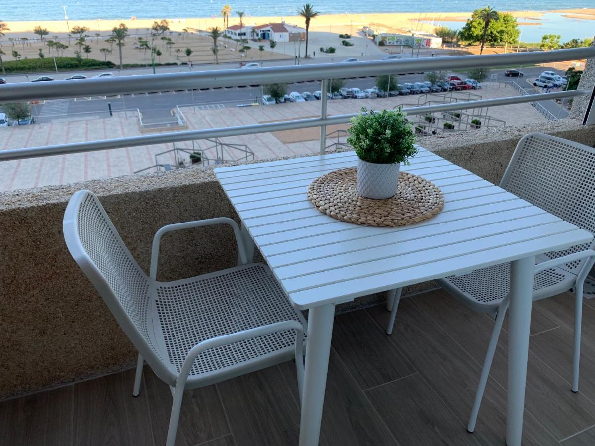 Apartamento Con Vistas Al Mar - Wifi - Aire Acondicionado エンプリアブラバ エクステリア 写真